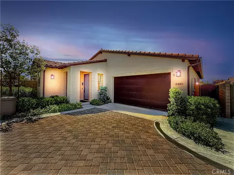 2410 Quartsite Dr, Camarillo, CA 93012