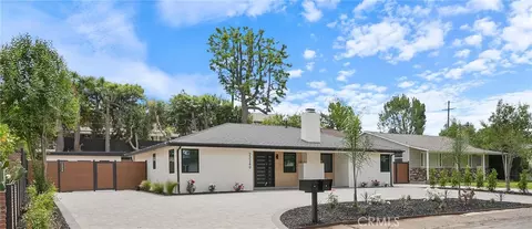 23240 Leonora Dr, Woodland Hills, CA 91367