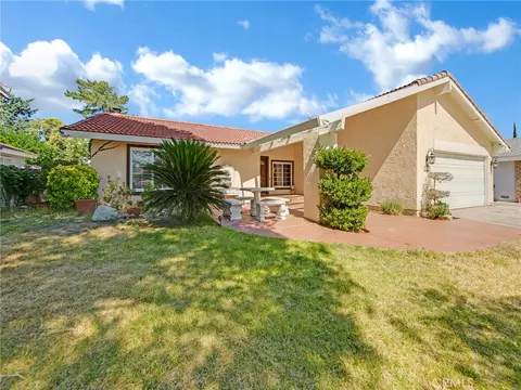 44021 Fenner Ave, Lancaster, CA 93536