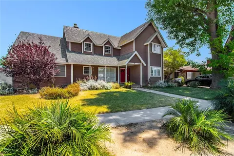 7514 Paso Robles Ave, Lake Balboa, CA 91406