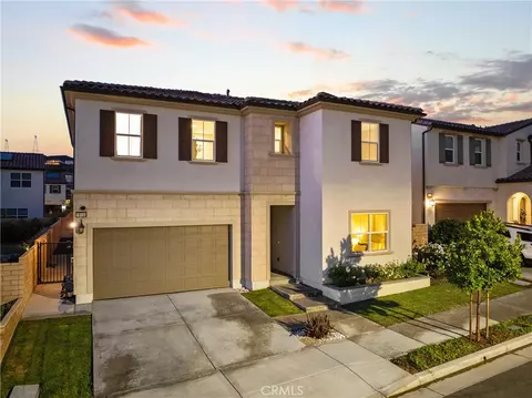 19133 Malabar St, Canyon Country, CA 91351