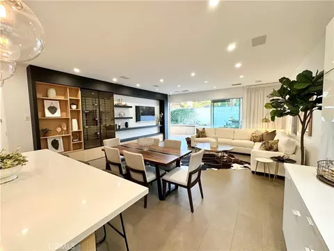 23026 Mobile St, West Hills, CA 91307