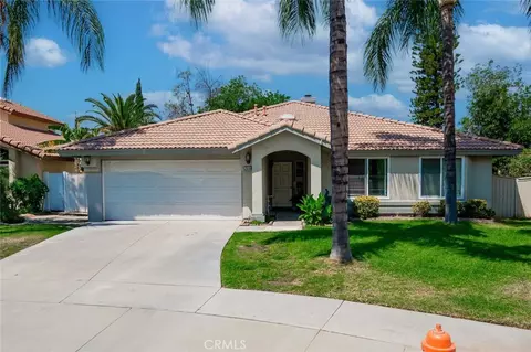 7816 Boxwood Ct, Highland, CA 92346