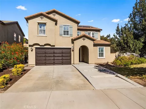 28002 Kenny Ln, Saugus, CA 91350