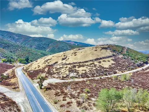 1 Bouquet Canyon Rd, Palmdale, CA 91350