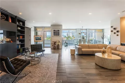 1333 S Beverly Glen Blvd #901, Los Angeles, CA 90024