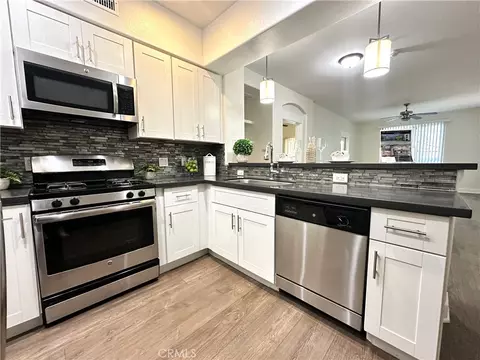 24595 Town Center Dr #3205, Valencia, CA 91355