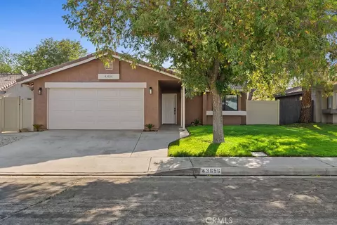 43656 La Paz Ln, Lancaster, CA 93535