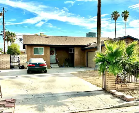 708 Geneva Ave, Bakersfield, CA 93304