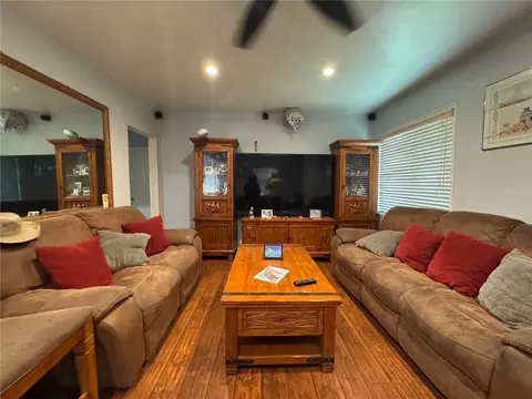 5931 Tobias Ave, Sherman Oaks, CA 91411