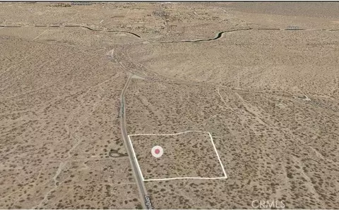 31550 Longview Rd, Juniper Hills, CA 93543