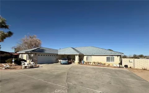 Exterior - 21160 Us Highway 18, Apple Valley, CA 92307 photo 2 of 8
