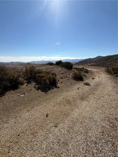 0 Hubbard Rd, Acton, CA 93510 photo 8