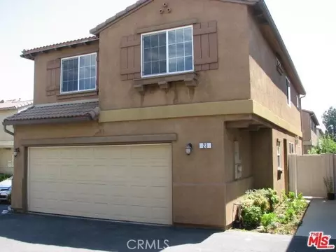 9427 Lemona Ave #23, North Hills, CA 91343