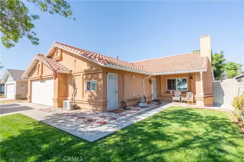 43921 30th St E, Lancaster, CA 93535