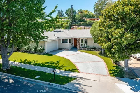 5929 Adler Ave, Woodland Hills, CA 91367