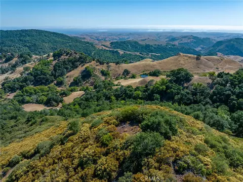 View/Area - 3265 Cypress Mountain Rd, Templeton, CA 93465 photo 2 of 3