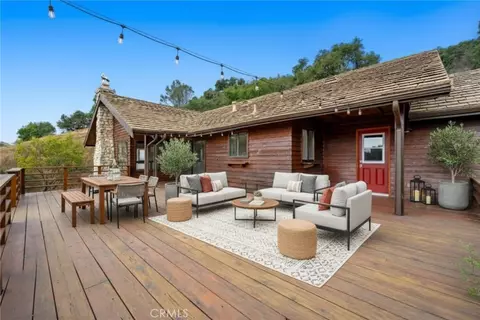 Exterior - 3265 Cypress Mountain Rd, Templeton, CA 93465 photo 2 of 13