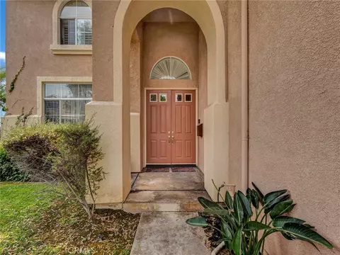 5129 S Chariton Ave, Ladera Heights, CA 90056
