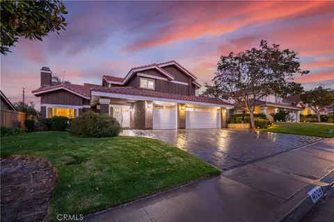 4028 Cliffrose Ave, Moorpark, CA 93021