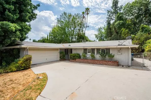 20410 Miranda St, Woodland Hills, CA 91367