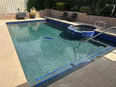 Exterior - 2752 Wanda Ave, Simi Valley, CA 93065 photo 3 of 12