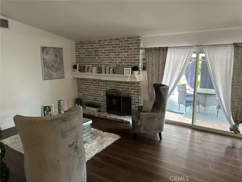 Living - 2752 Wanda Ave, Simi Valley, CA 93065 photo 1 of 4