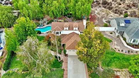 28839 Kenroy Ave, Canyon Country, CA 91387