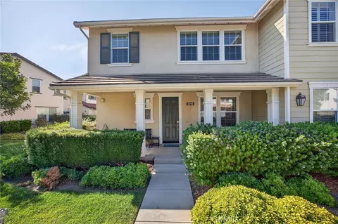 3218 Lisbon Ln, Oxnard, CA 93036