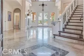 Entry Way - 11110 Choctaw Dr, Bakersfield, CA 93308 photo 2 of 8