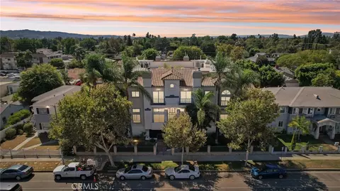 5635 Woodman Ave #H, Valley Glen, CA 91401