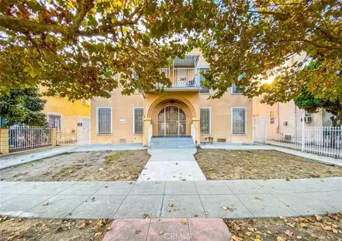 723 N Ridgewood Pl, Los Angeles, CA 90038