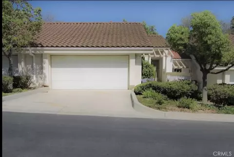2590 Antonio Dr, Camarillo, CA 93010