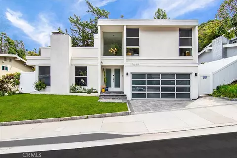 17084 Escalon Dr, Encino, CA 91436