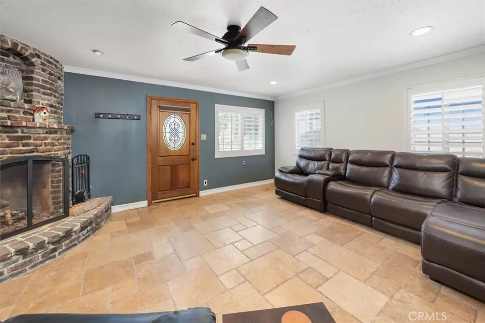 Other - 25112 De Wolfe Rd, Newhall, CA 91321 photo 3 of 8