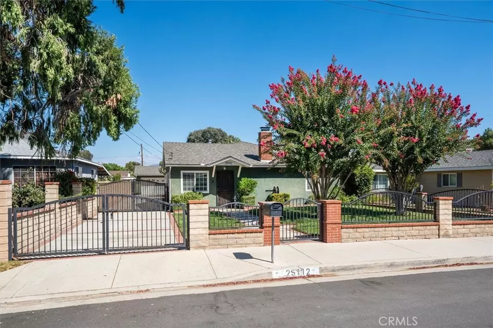 Other - 25112 De Wolfe Rd, Newhall, CA 91321 photo 1 of 8