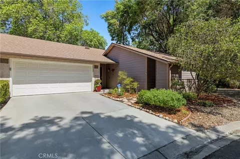 26237 Rainbow Glen Dr, Newhall, CA 91321