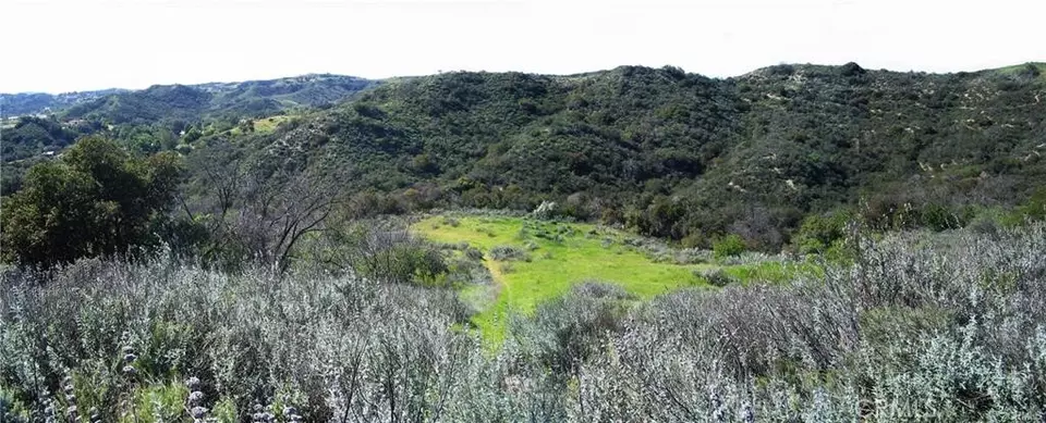  0 Mulholland Dr, Tarzana, CA 90290 photo 12