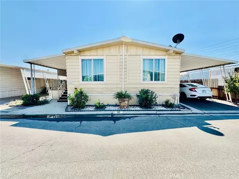 4401 Hughes Ln #57, Bakersfield, CA 93304