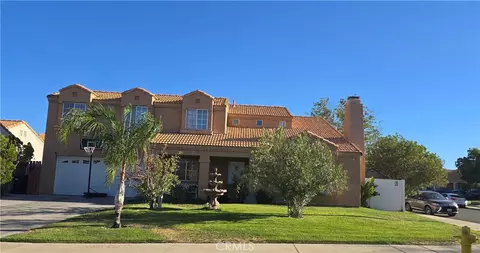 5034 Marseilles Ct, Palmdale, CA 93552