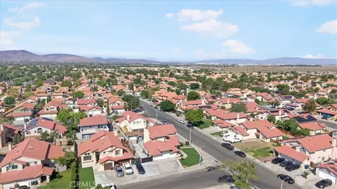 View/Area - 37913 53rd St E, Palmdale, CA 93552 photo 2 of 4