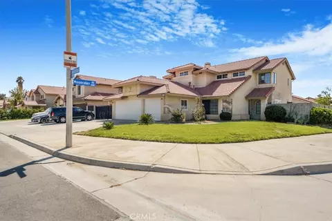 Exterior - 37913 53rd St E, Palmdale, CA 93552 photo 1 of 4