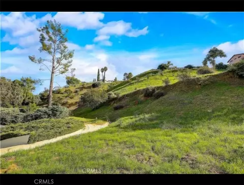 4328 Torreon Dr, Woodland Hills, CA 91364