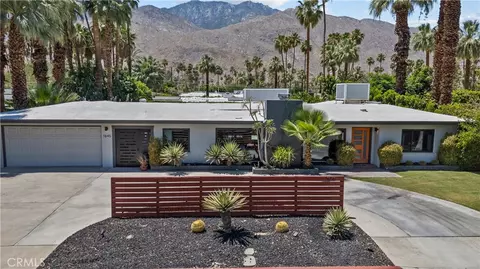 1645 S Sunrise Way, Palm Springs, CA 92264