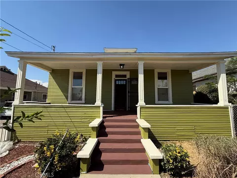 27164 Pacific St, Highland, CA 92346