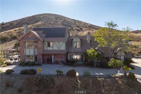 Exterior - 34625 Red Rover Mine Rd, Acton, CA 93510 photo 16 of 18