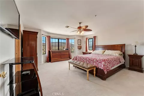Bedroom - 34625 Red Rover Mine Rd, Acton, CA 93510 photo 2 of 4