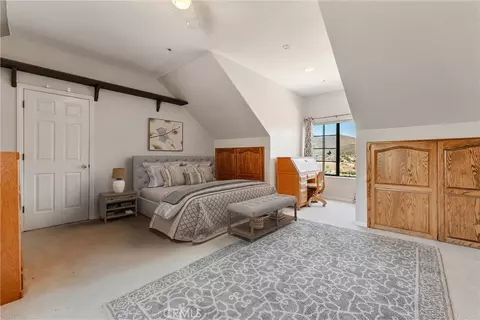 Bedroom - 34625 Red Rover Mine Rd, Acton, CA 93510 photo 3 of 4