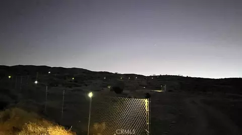 7300 E Mt Emma Rd, Palmdale, CA 93550 photo 8