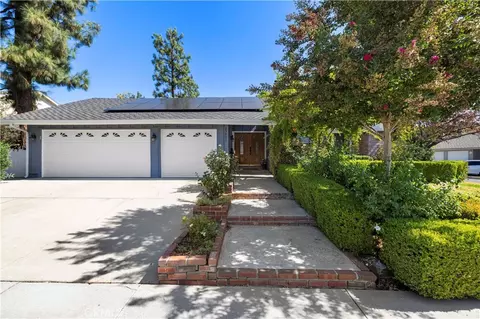 25402 Via Escovar, Valencia, CA 91355